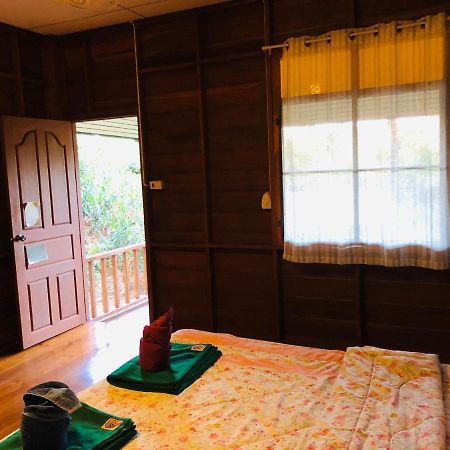Nine House Pai旅舍 外观 照片