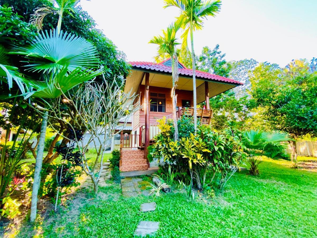 Nine House Pai旅舍 外观 照片