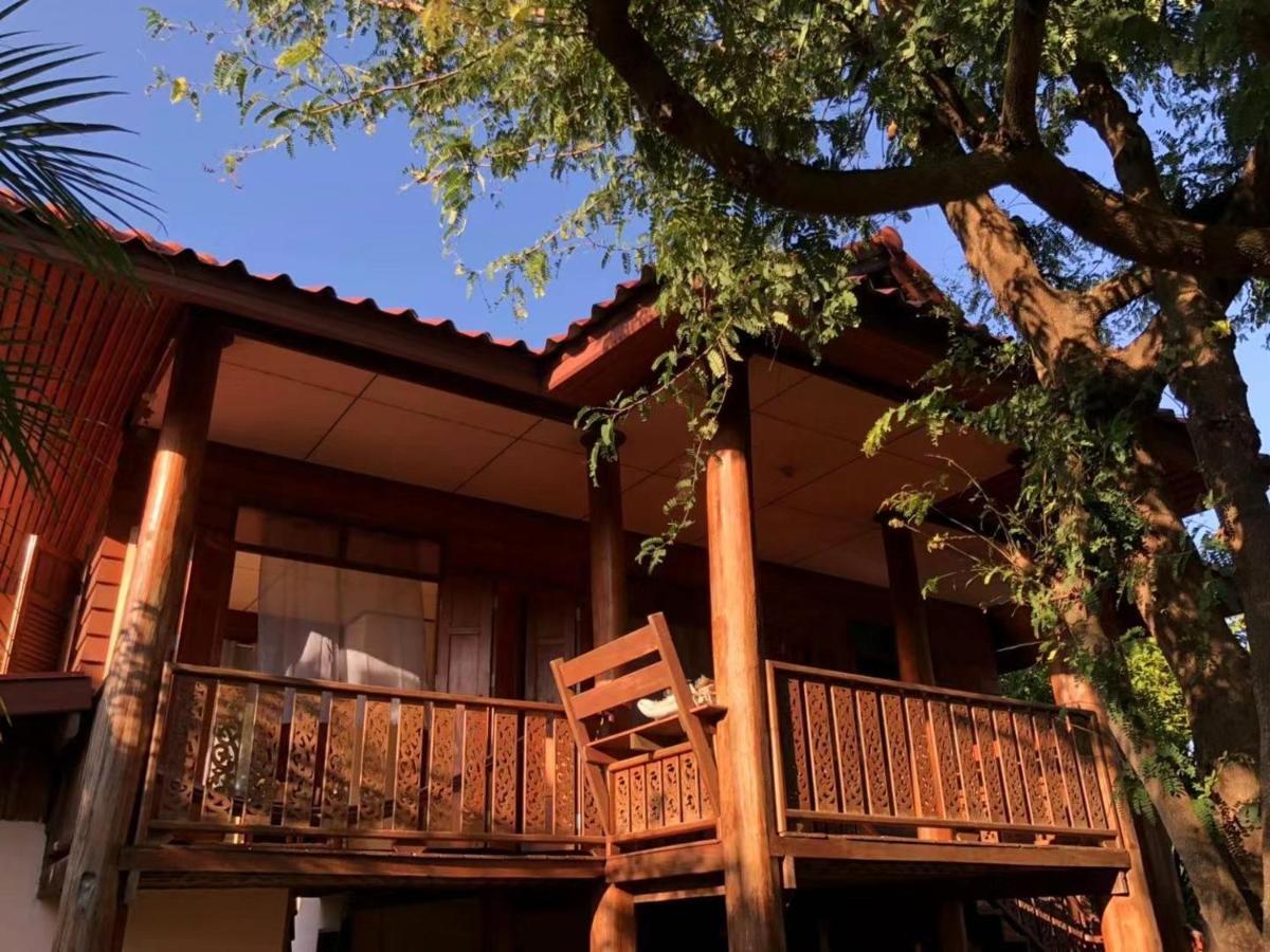 Nine House Pai旅舍 外观 照片