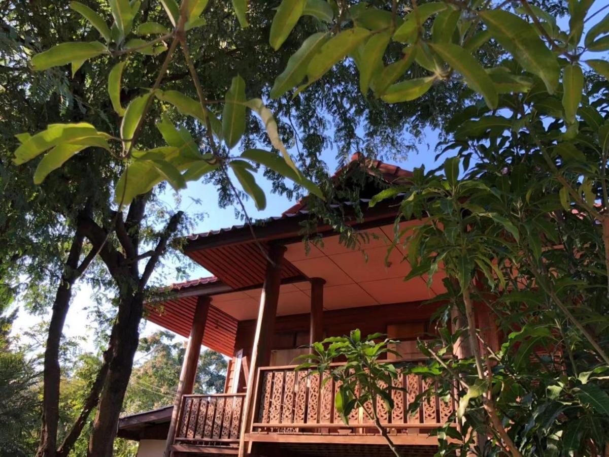 Nine House Pai旅舍 外观 照片