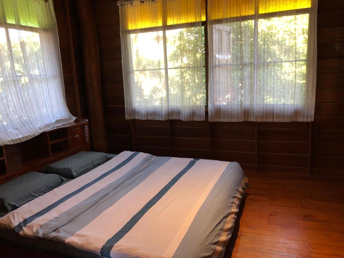 Nine House Pai旅舍 外观 照片